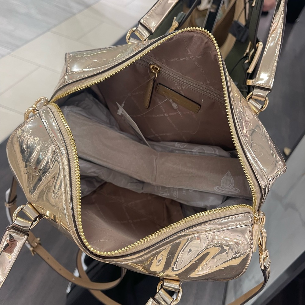 MICHAEL KORS Jet Set Medium Metallic Logo Debossed Satchel
Pale Gold 
NWT - Picture 13 of 16